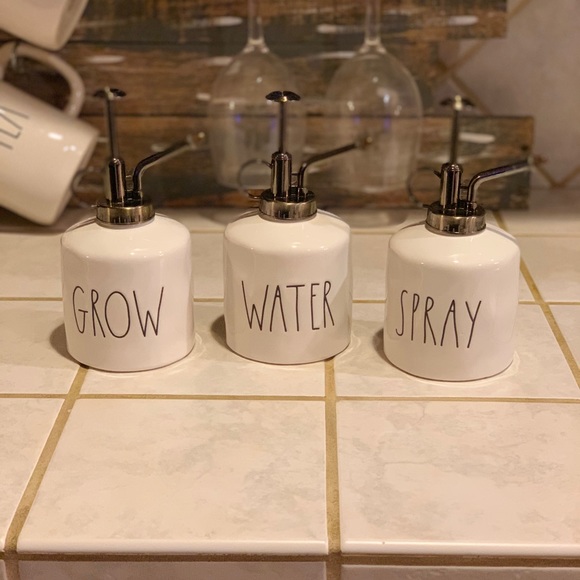 Rae Dunn GROW WATER SPRAY plant watering - Picture 5 of 5